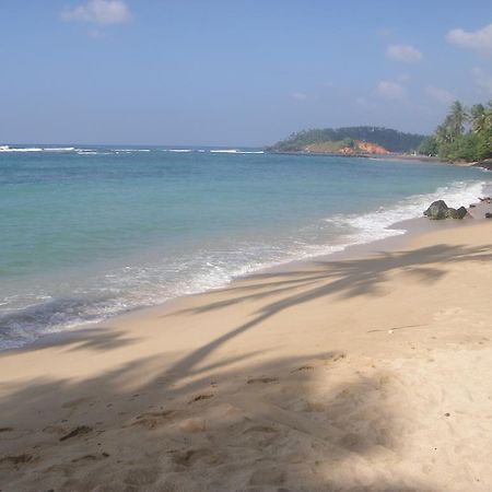 Sunray Rest - Beach View Homestay มิริสซา ภายนอก รูปภาพ