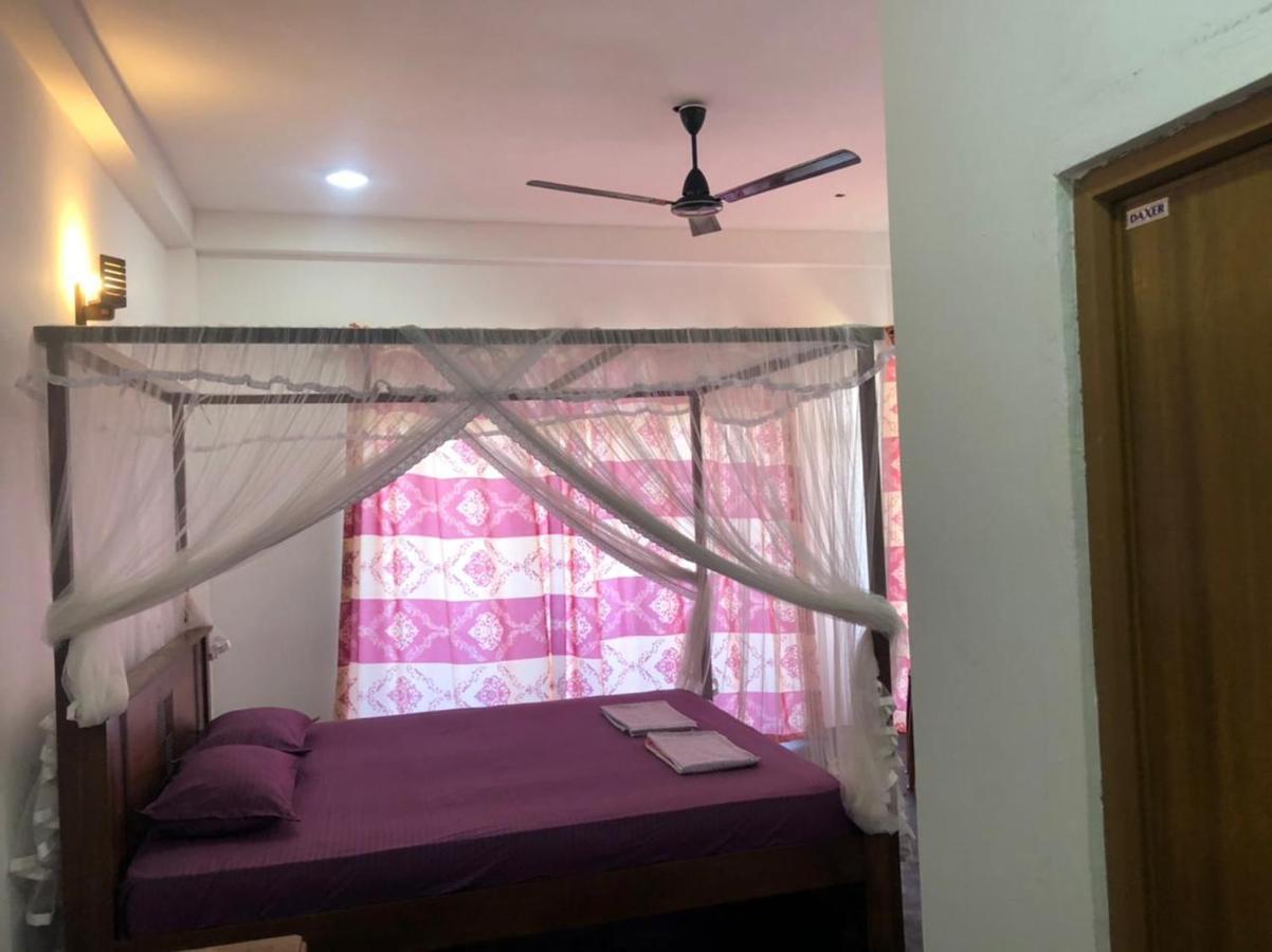 Sunray Rest - Beach View Homestay มิริสซา ภายนอก รูปภาพ